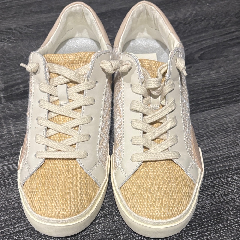 Dolce Vita Elegant Tan and Cream Women's Sneakers size 8